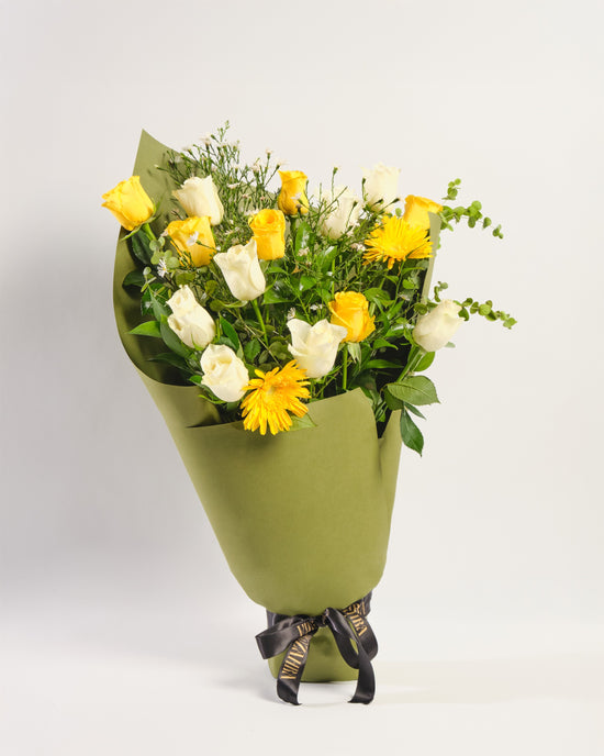 Sunlit Grace bouquet
