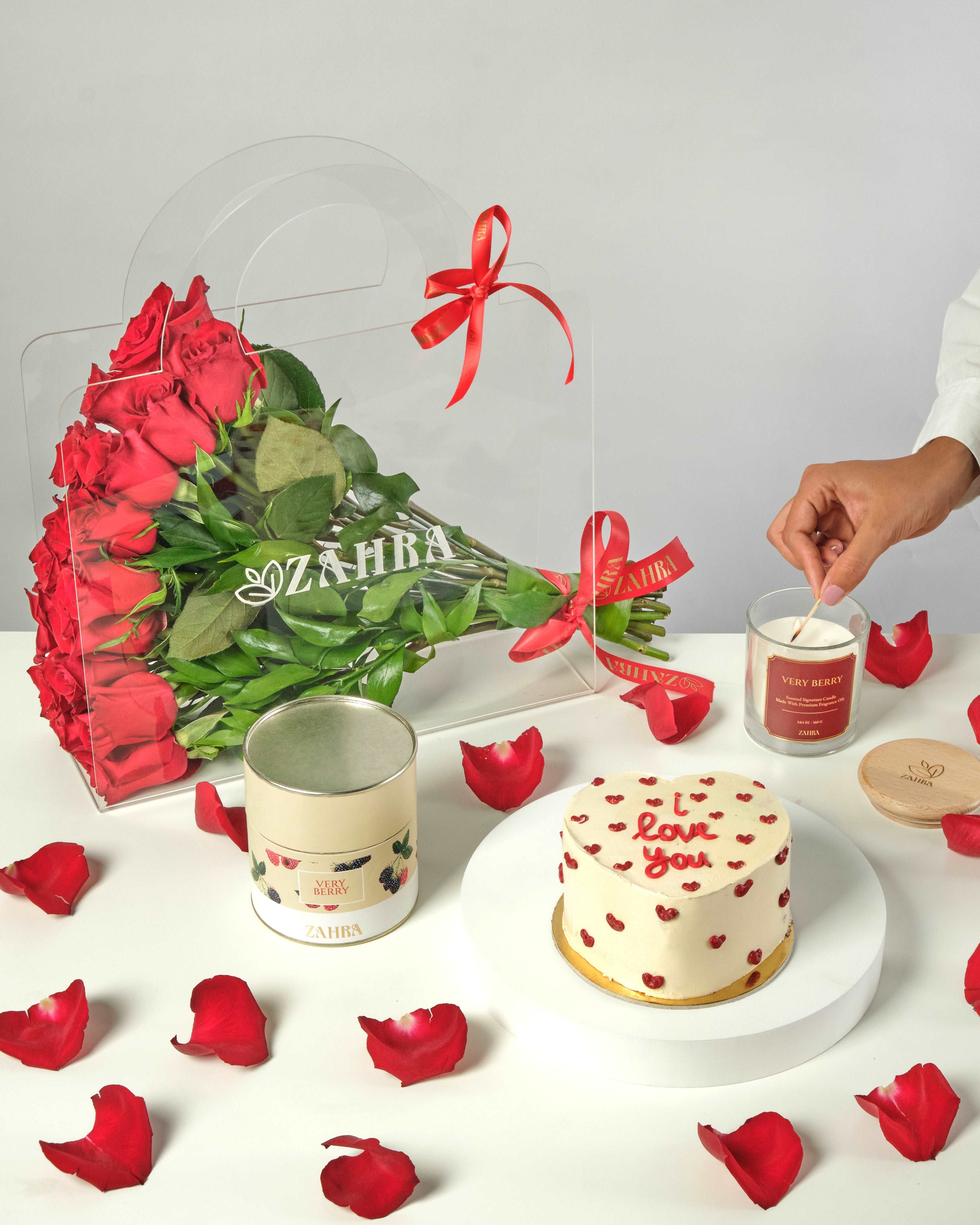 I Love You Cake & Red Bloom Bag & Verry Berry Candle