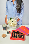 Moko 25 chocolate Box & white Bouquet & Candle