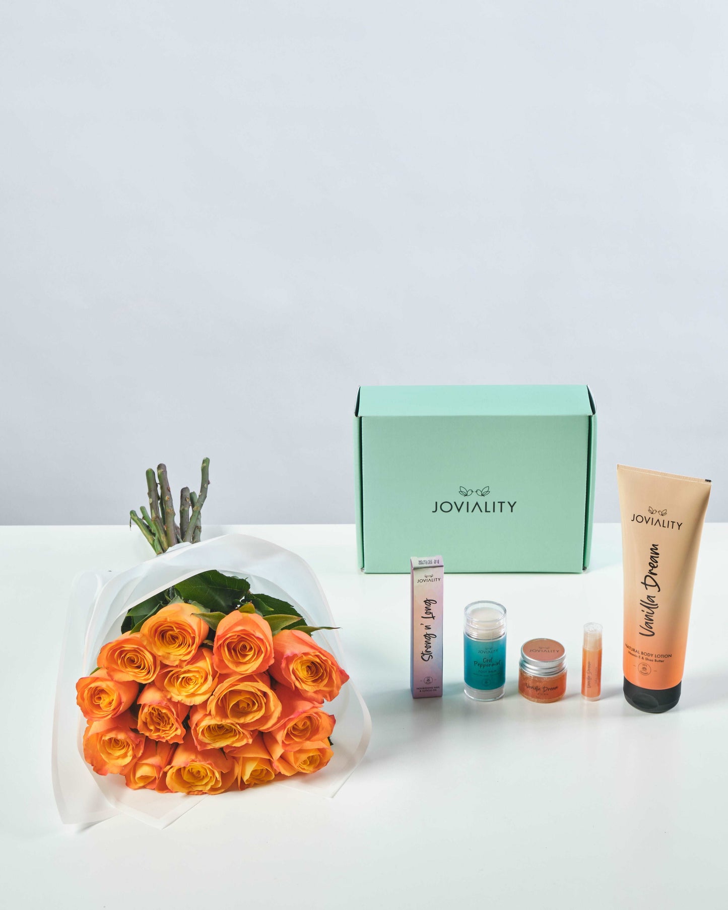 Joviality Skin Love Kit - Vanilla Smoothie & 15 Orange Roses Bouquet