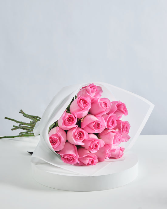 Butterfly Necklace & pink Bouquet