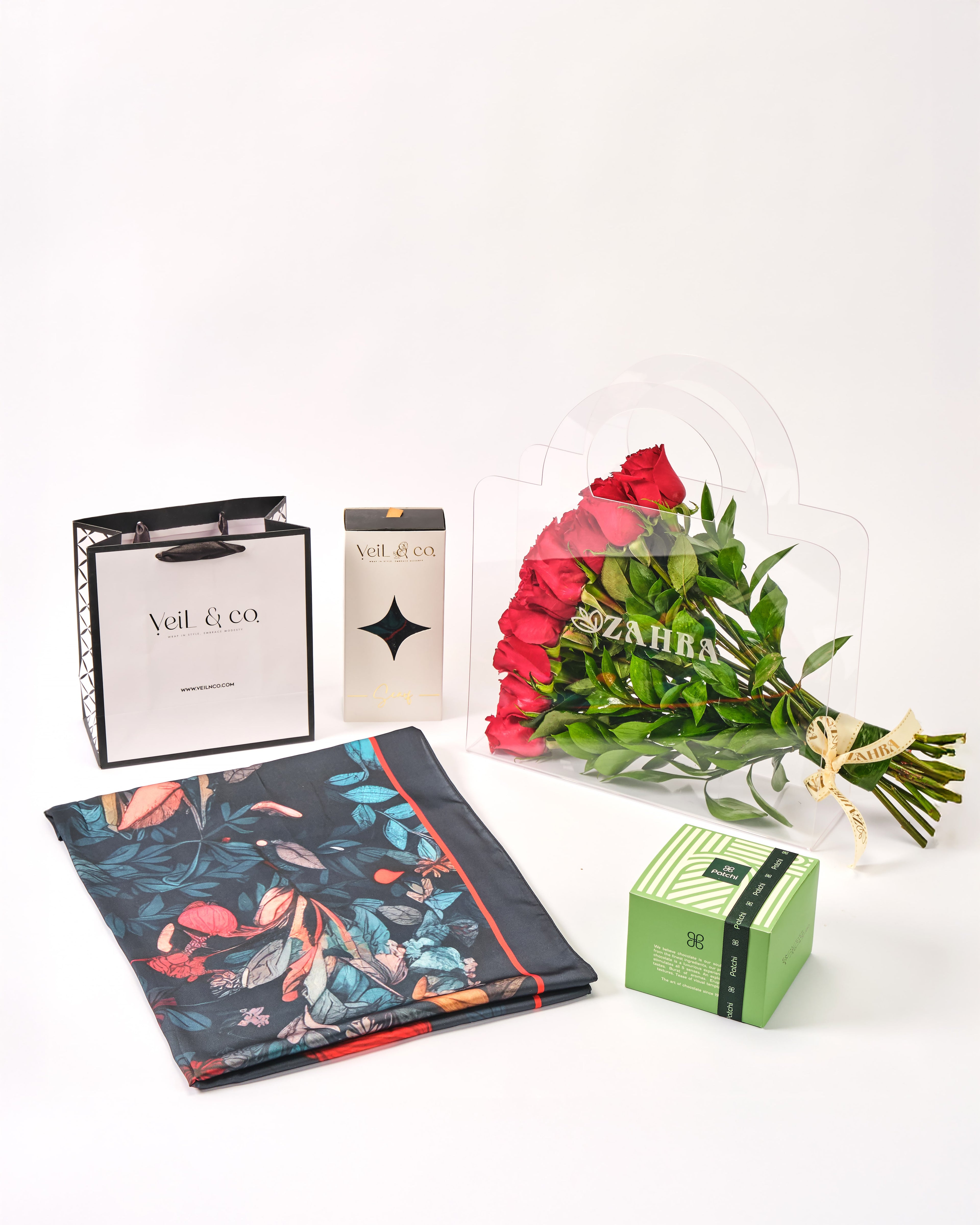 Romantic Bloom Bag, Noir Cascade Veil (V2) & Patchi chocolate Box