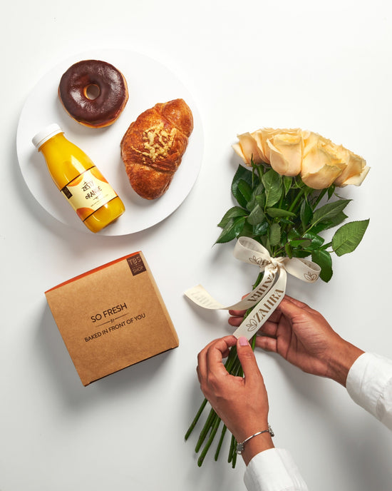 7 Roses Bouquet & TBS Breakfast Bundle